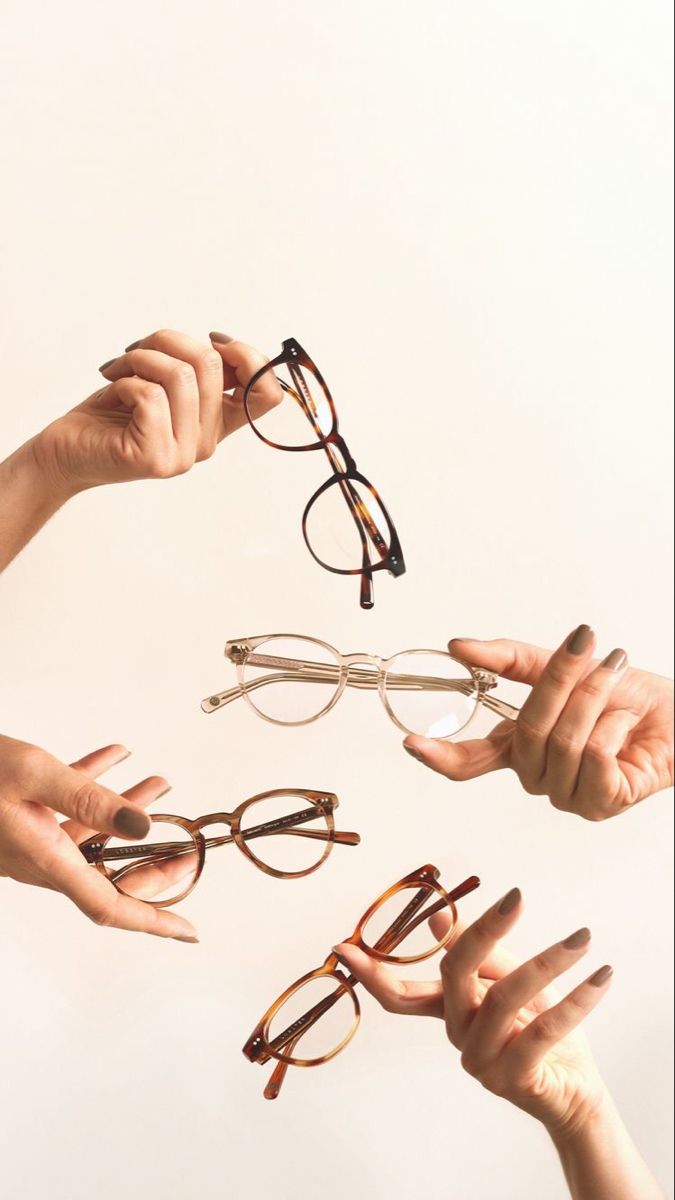 Eyewear Collection Advertising Photoshoot Prompt