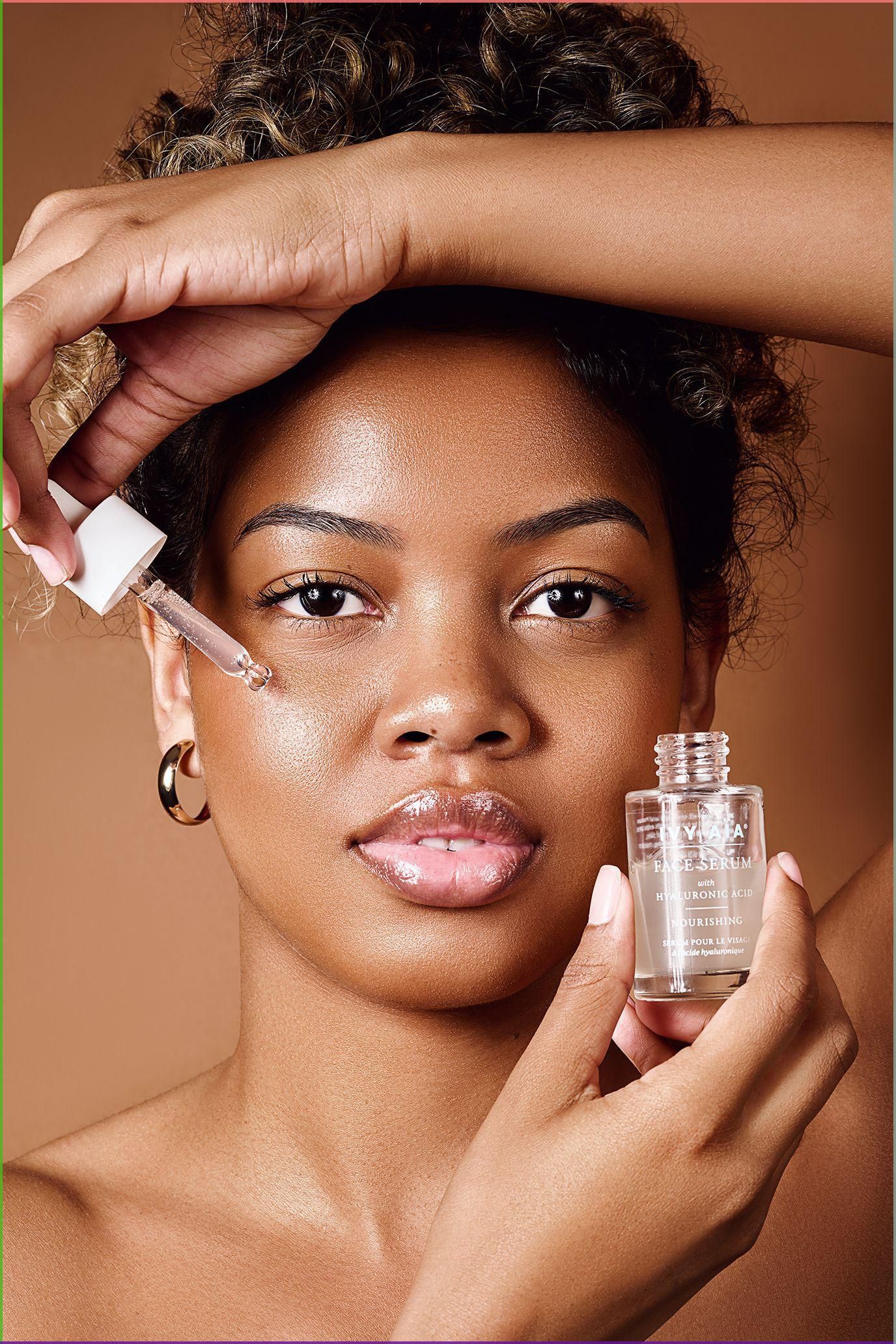 Face Serum Product Photography Prompt
