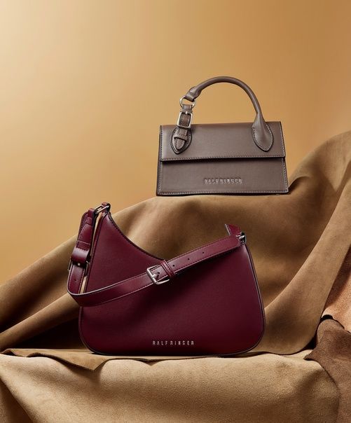 Luxury Leather Handbags Product Photography Prompt